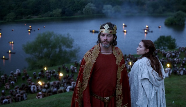 Netflix'in Chris Pine’lı yeni filmi Outlaw King’in resmi fragmanı ve afişi paylaşıldı! 