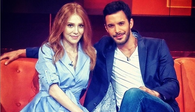 Elçin Sangu ve Barış Arduç, Burada Laf Çok'a konuk oldu!