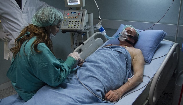 Back Streets | Rıza Baba in a coma 