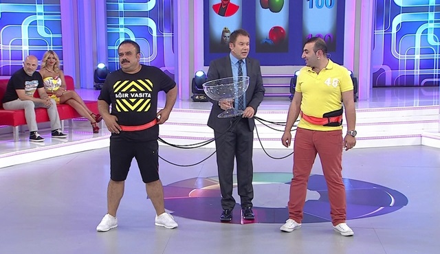 ''Döndür Şansını'' yarışmasında eğlence devam ediyor!
