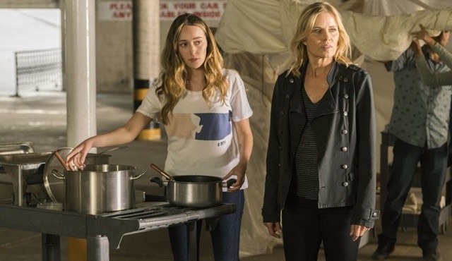 Fear the Walking Dead dördüncü sezon onayı aldı