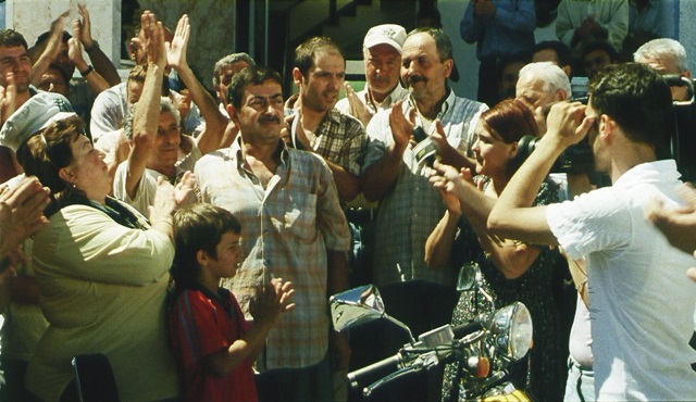 Dondurmam Gaymak filmi Star TV’de ekrana gelecek! 