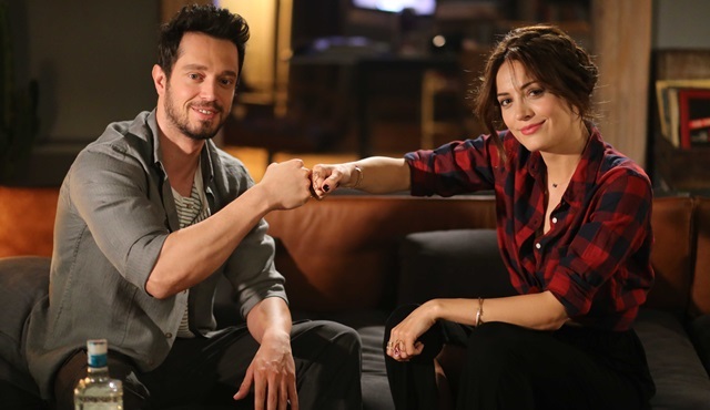 Murat Boz, Dönerse Senindir filmi için soundtrack seslendirdi!