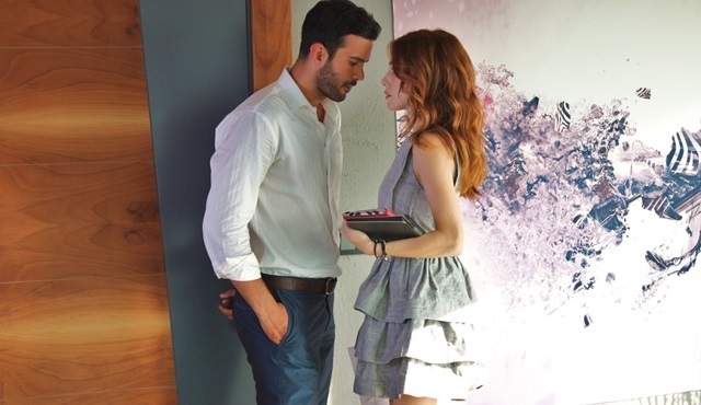 Kiralık Aşk: Korkma uzan, tüm renklerim parmaklarının ucunda...