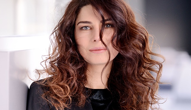 Ece Özdikici: Oyunculuğun belli bir matematiği var