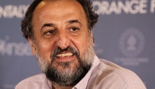 Özcan Alper'den yeni bir dizi projesi geliyor!