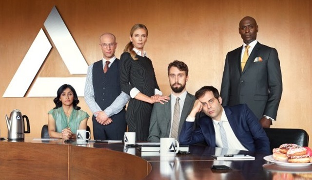 Comedy Central'dan iki dizi onayı: Drunk History ve Corporate