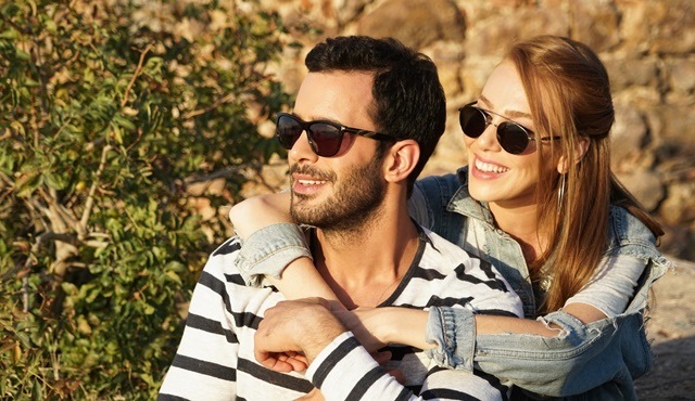 Mutluluk Zamanı filminden ilk kareler yayınlandı!