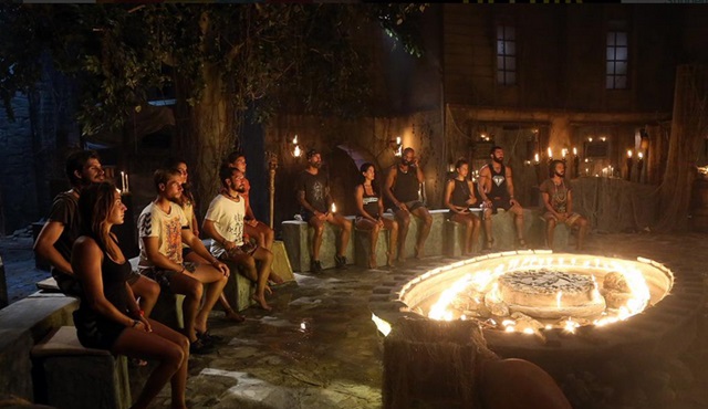 Survivor'dan elenen isim Sahra oldu!