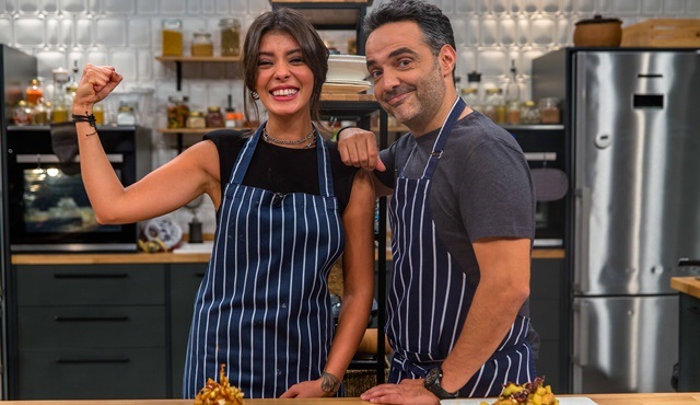 Arda ile Omuz Omuza’nın bu haftaki konuğu Selin Şekerci