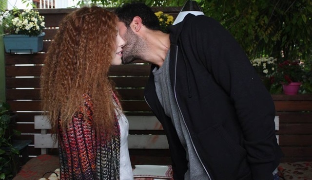 Kiralık Aşk: Ömer'in frenleri patladı...