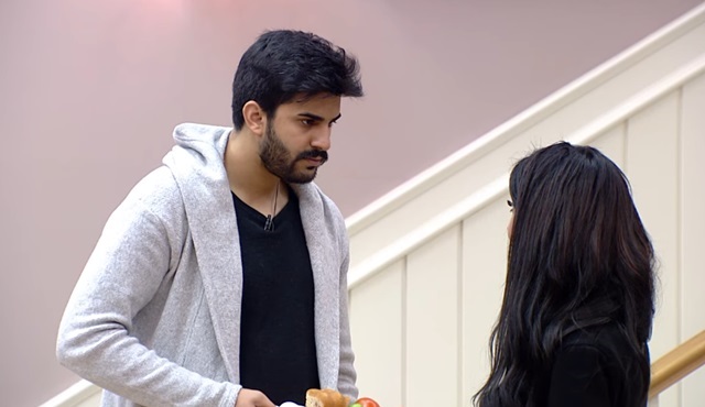 Kısmetse Olur evinde yumurtalı kıskançlık krizi!