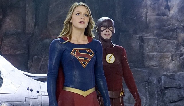 Supergirl & The Flash ortak bölümünden uzun tanıtım geldi