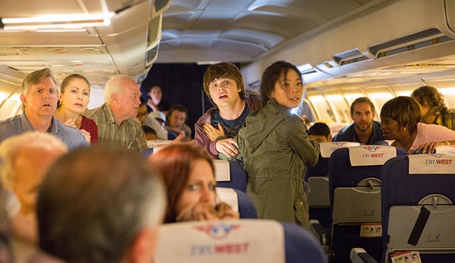 16 bölümlük Fear The Walking Dead: Flight 462 mini serisi geliyor