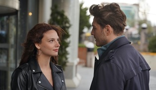 Aynı Yağmur Altında dizisinin üçüncü tanıtımı yayınlandı!