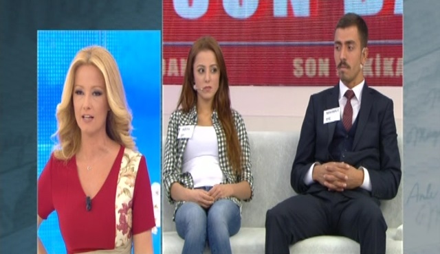 Parkta terk edilen iki kardeşin babaları 14 yıl sonra Müge Anlı'da bulundu!