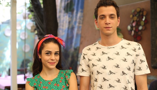 Güler yüz ile güzel göz bir araya gelmeli...