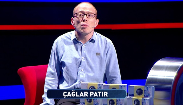 Kanal D'de ekrana gelen 19 adlı bilgi yarışmasında Çağlar Patır, 1 Milyon TL’nin sahibi oldu!