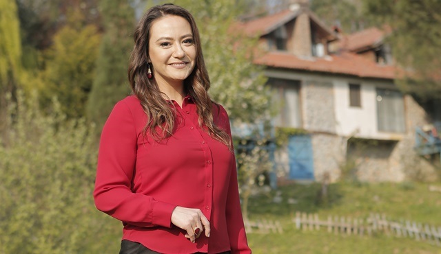 Ezgi Sertel'in sunumuyla Anneler ve Gelinler, Star Tv'de ekrana gelecek!