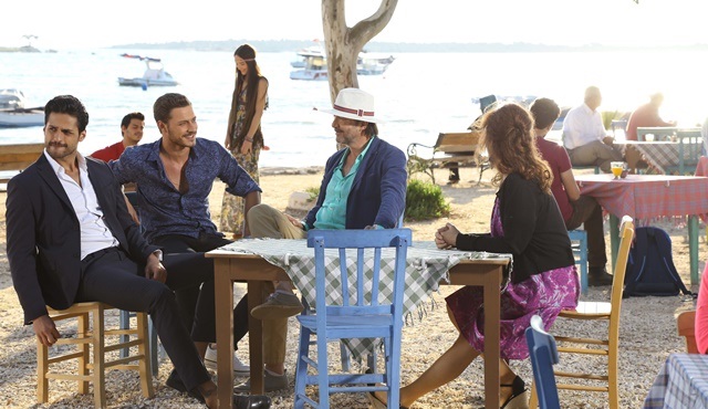 Hayat Sevince Güzel | The romantic prince, the macho heart-throb