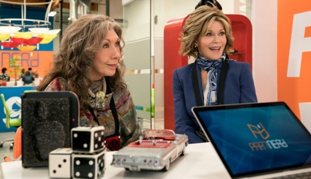 Grace and Frankie dizisi dördüncü sezon onayını aldı