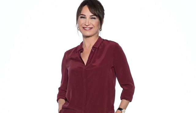 Demet Akbağ ile Çok Aramızda yeni sezonuyla Show TV’de başlıyor!