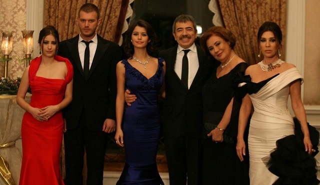 Aşk-ı Memnu yıldönümüne geri sayım