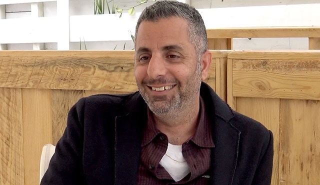 Omri Givon: Çok düşük bütçelerle çalışıyoruz. Bu da bizi hikayeye odaklanmaya zorluyor