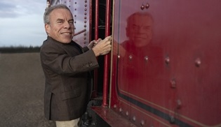 Warwick Davis, Harry Potter dizisinin kadrosuna dahil oldu!