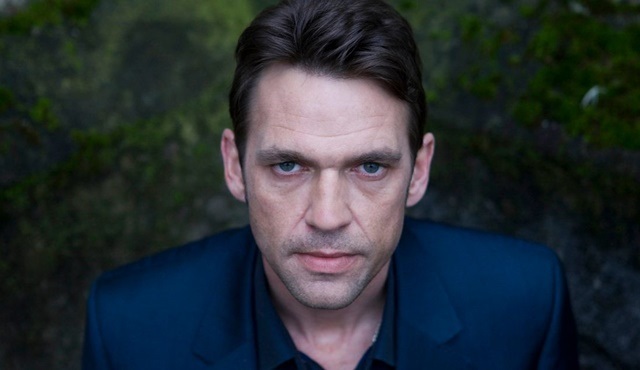 Dogray Scott, Batwoman dizisinin kadrosuna dahil oldu