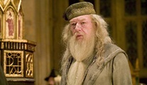Dumbledore, Fantastik Canavarlar film serisine geliyor!
