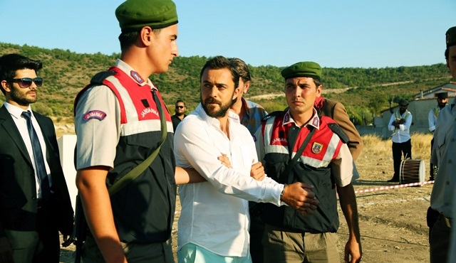 Kalbim Ege’de Kaldı: Yaman is under custody and Zeliş is divorcing Mustafa