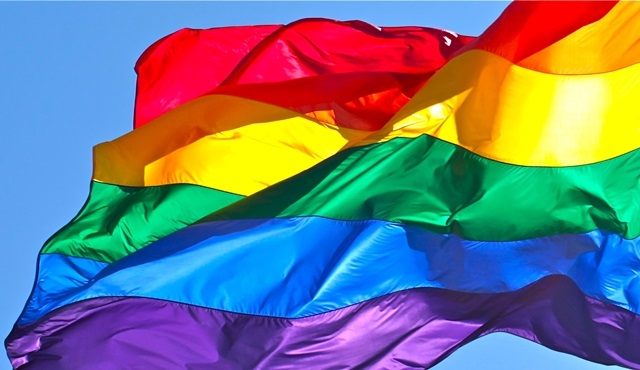 Pera Film sezonu LGBTİ Onur Haftası iş birliği ve kapsamında sunduğu film seçkisiyle kapatıyor!