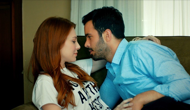 Love For Rent | Ömer plans a romantic 'abduction' for Defne!
