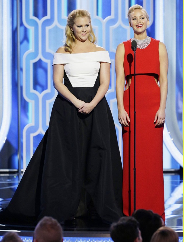 73. Altın Küre Ödülleri'nde hangi ünlü ne giydi?