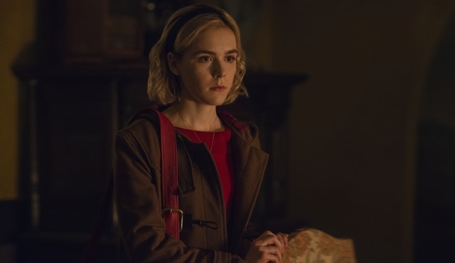 Netflix, 26 Ekim’de başlayacak Chilling Adventures of Sabrina’ın fragmanını ve resmi afişini paylaştı!