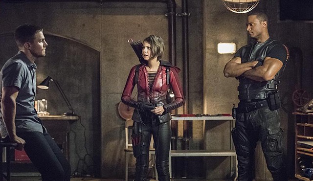 Arrow, 4. sezona iyi bir başlangıç yaptı