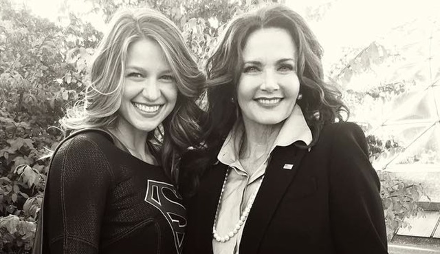 Eski Wonder Woman, Supergirl setinde görüntülendi