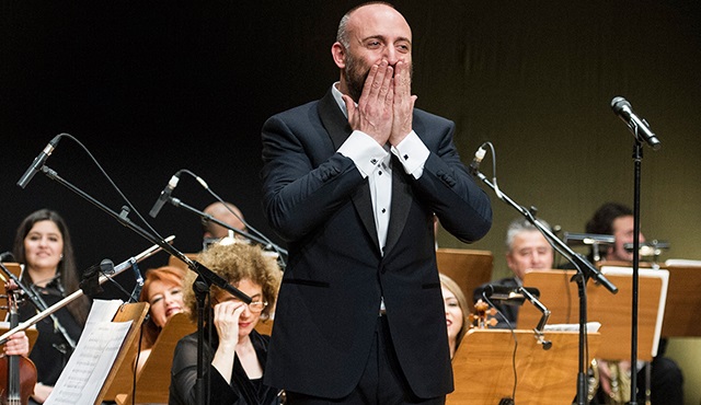 Halit Ergenç bu kez sesiyle kalbimize taht kurdu