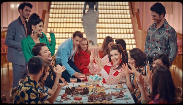 Bergüzar Korel'in Son Mektup şarkısının klibi yayınlandı!