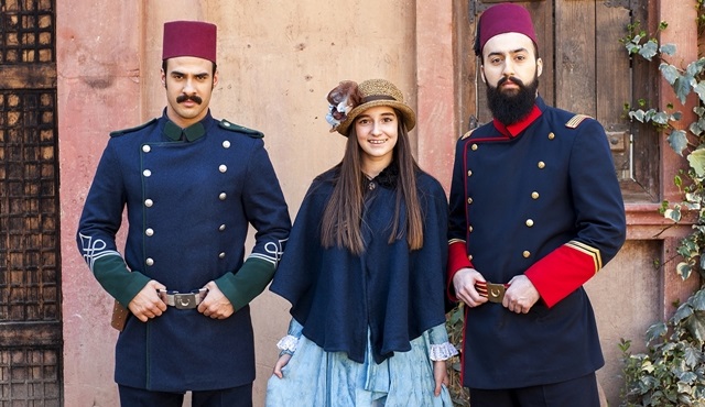 Fes’li fotoğraflarını paylaştılar Filinta’da rolü kaptılar!