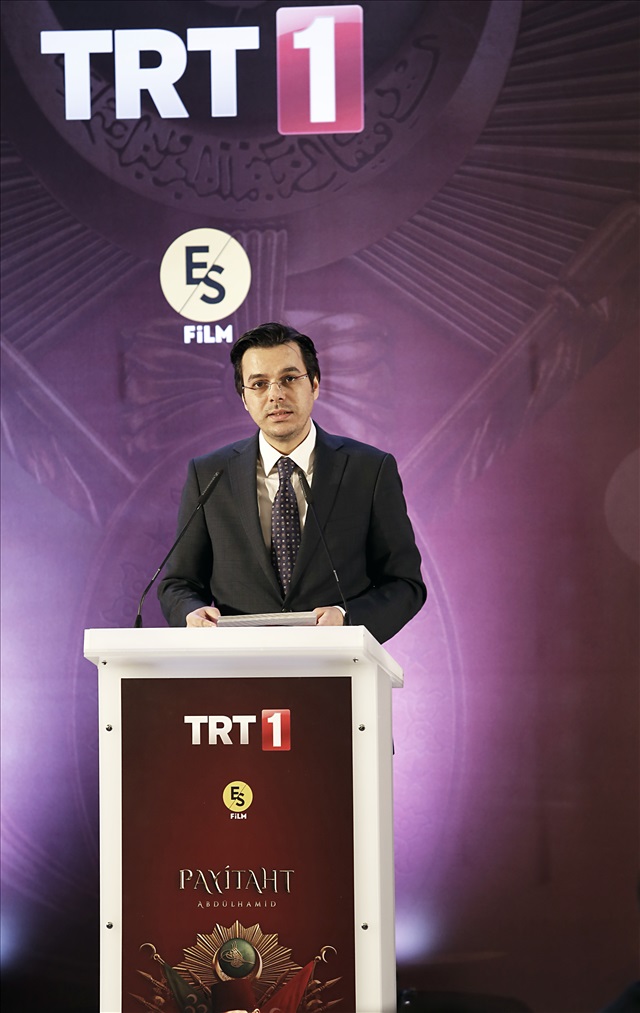 Basın davetinden ve diziden ilk kareler