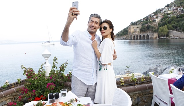 Paramparça; hem iş, hem tatil yaptı!