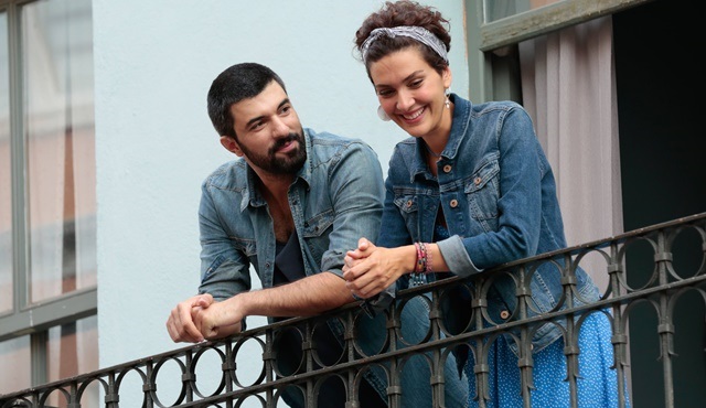 Bir Aşk İki Hayat filmi Tv'de ilk kez Fox Türkiye'de ekrana gelecek!