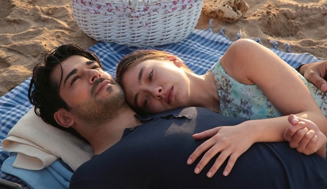 Kara Sevda'da Nihan ve Kemal'in herkesten uzak bir gün geçiriyorlar!
