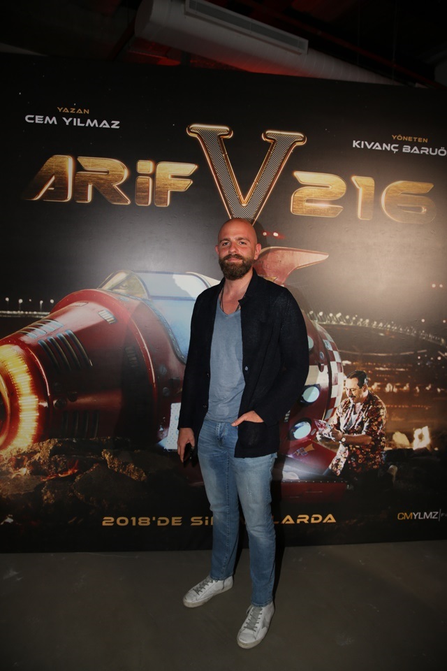 Arif V 216 okuma provası
