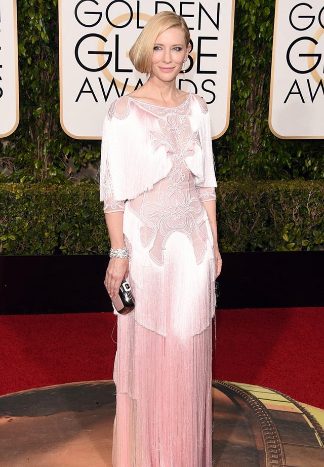 73. Altın Küre Ödülleri'nde hangi ünlü ne giydi?