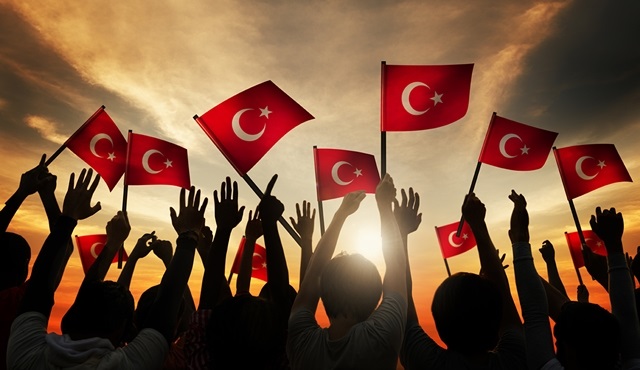 30 Ağustos Zafer Bayramı Törenleri canlı olarak TRT1 ekranında!