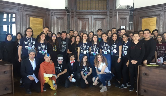 Hakan Bilgin, İstanbul Erkek Lisesi'nde düzenlenen söyleşiye konuk oldu!
