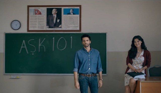 Netflix Türkiye dizisi Aşk 101'den ilk tanıtım yayınlandı!